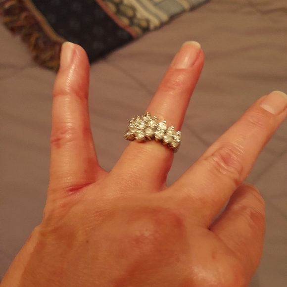 Jewelry - 3 CARAT DIAMOND RING